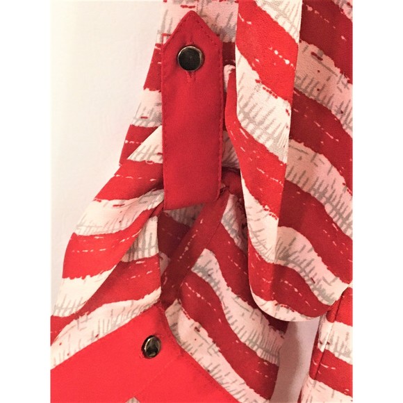 Antilia Femme Red and White Striped Top Women's Large - Picture 8 of 10